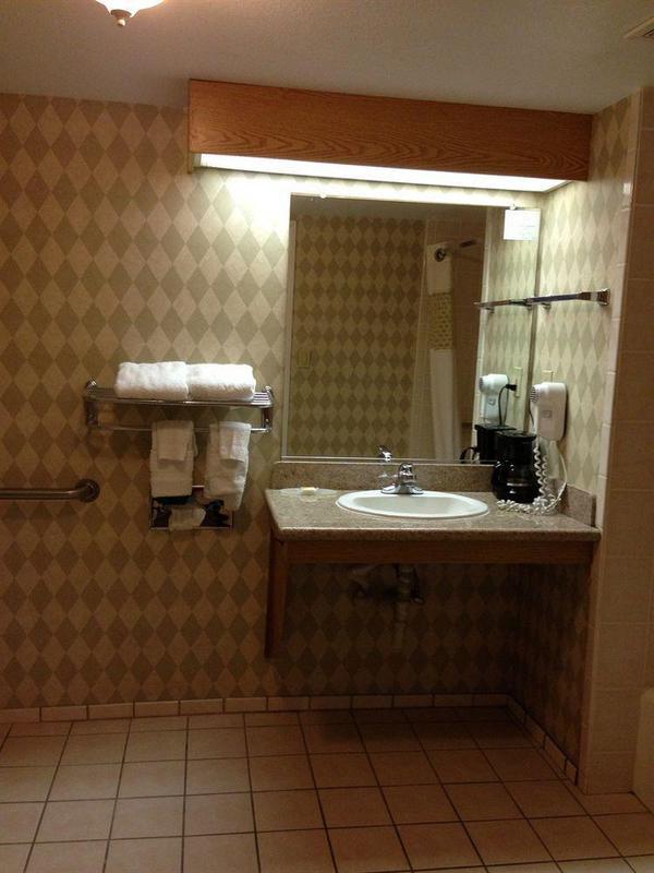 Day Inn Point Richmond **Dbl Reg** Bagian luar foto