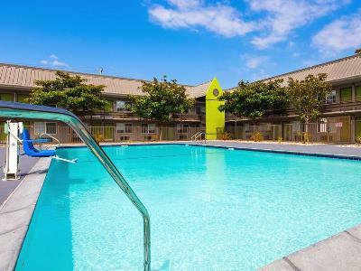 Day Inn Point Richmond **Dbl Reg** Bagian luar foto